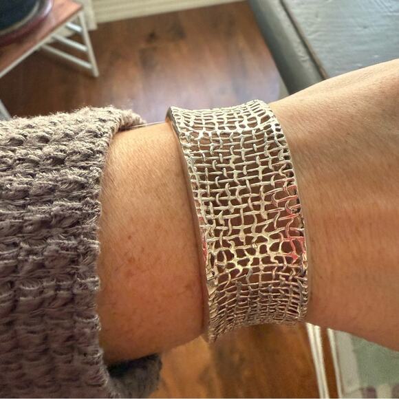 Silpada 925 Sterling Silver Woven Textured Cuff Bracelet - Picture 2 of 11